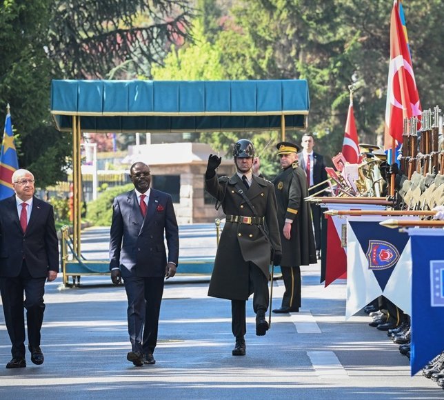 Milli Savunma Bakanı Güler, Kongolu mevkidaşı Muadiamvita ile görüştü