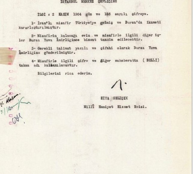 MİT, İran Devrimi'nin lideri Humeyni'nin Türkiye'de ikamet ettiği döneme ait belgeyi paylaştı