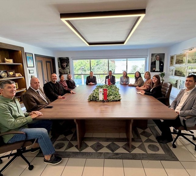 Moldova'nın Ankara Büyükelçisi Serebrian'dan Marmaris Ticaret Odasına ziyaret