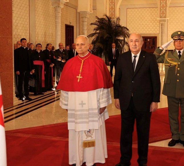 Papa 14. Leo, Cezayir Cumhurbaşkanı Tebbun ile görüştü