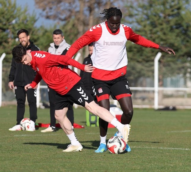 Sivasspor, Boluspor maçı hazırlıklarına başladı