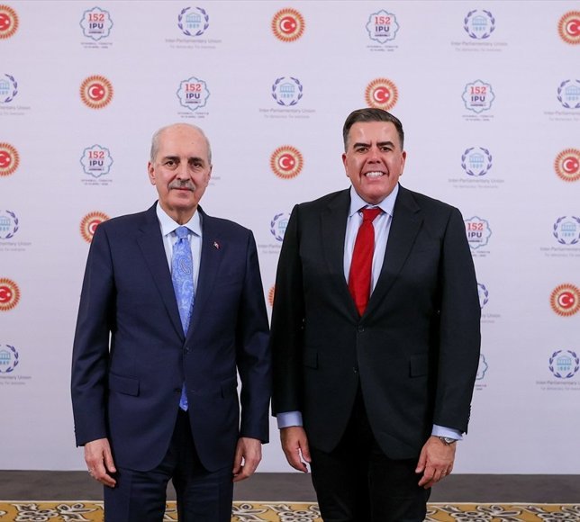 TBMM Başkanı Kurtulmuş, Avustralya Temsilciler Meclisi Başkanı Dick ile görüştü