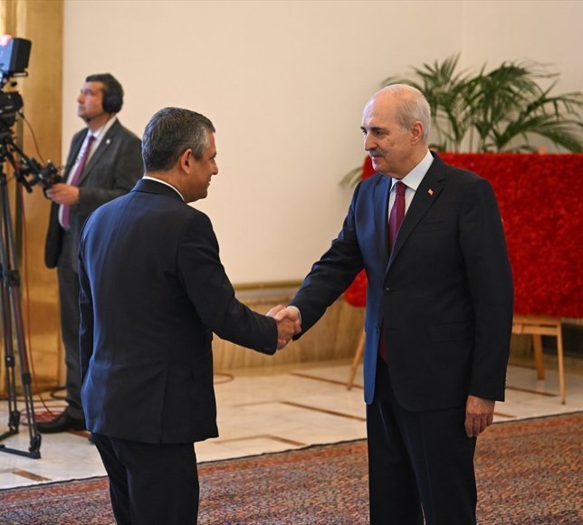 TBMM Başkanı Kurtulmuş, Meclis'in açılışının 106. yılı dolayısıyla tebrikleri kabul etti