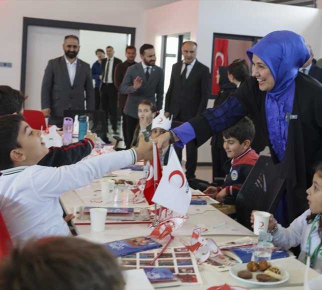 Türk Kızılaydan 'akran nezaketi' odaklı yeni eğitim hamlesi
