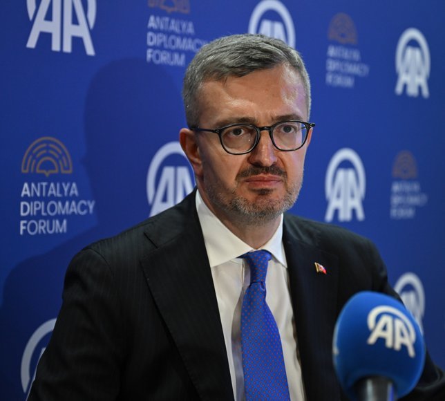 Türkiye, Antalya Diplomasi Forumu'nda adil bir dünya için diplomasinin önemine dikkati çekiyor