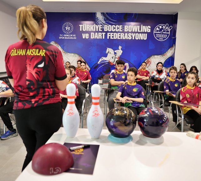Bowling Akademi'de çocuklar milli takım altyapısına kazandırılıyor