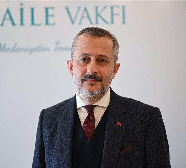 İstanbul Aile Vakfı Başkanı Karabıyık'tan Anneler Günü reklamlarına 'annelik bozumu' tepkisi: