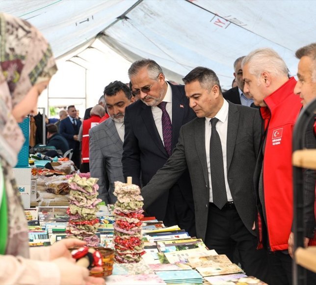 Samsun'da Gazze için 'Hayır Çarşısı' açıldı