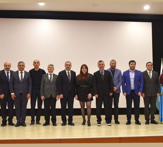 Uluslararası Turan Film Festivali'de 'Azerbaycan sineması' konuşuldu