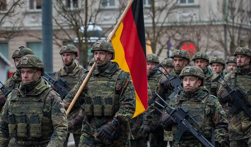 Bundeswehr "Keşif Günleri" ile Gençleri Kazanıyor