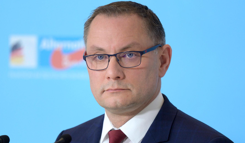 AfD’den Hükümete “Borç Çılgınlığı” Suçlaması