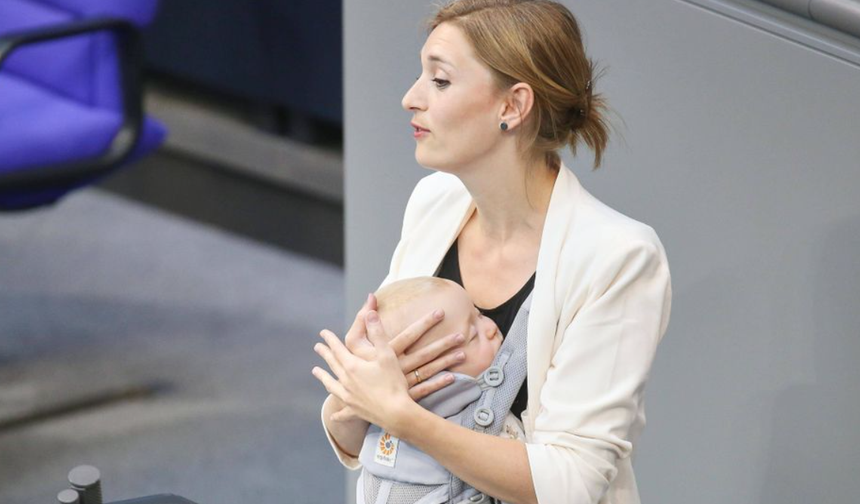 Hanna Steinmüller, Bundestag Tarihine Geçti