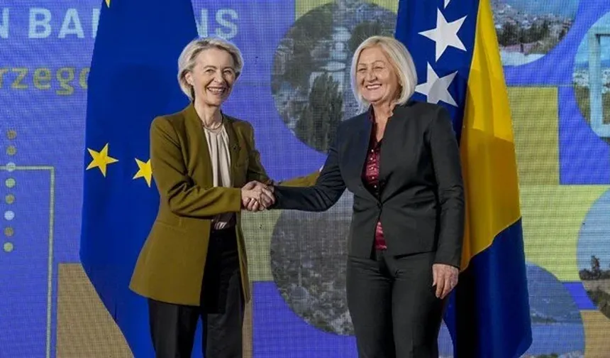Ursula von der Leyen: Bosna Hersek AB'nin eşiğinde
