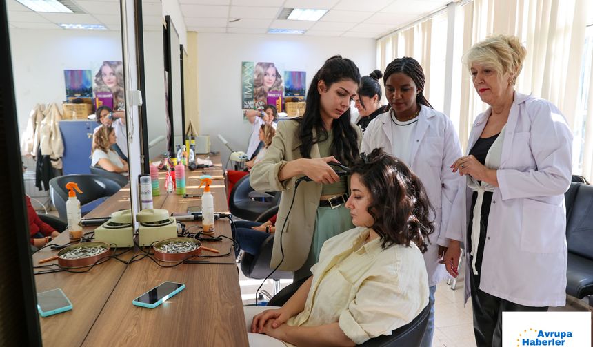 Buca’da kadın istihdamına destek kursları