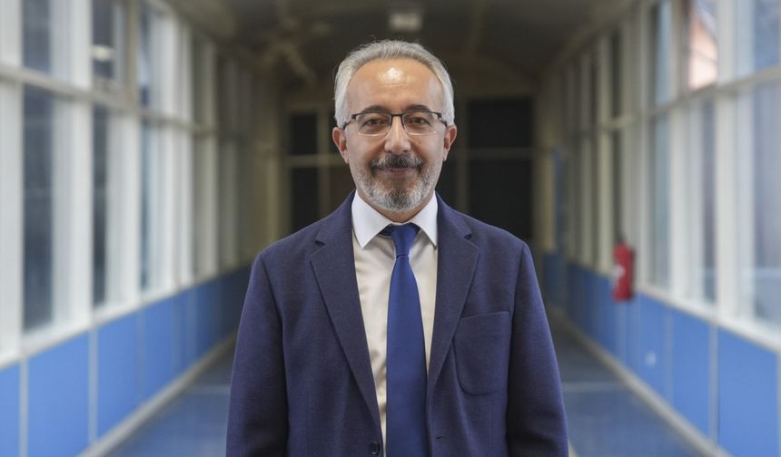 Ankara Onkoloji Eğitim ve Araştırma Hastanesinde 'Nöro-Onkoloji Sempozyumu' düzenlendi