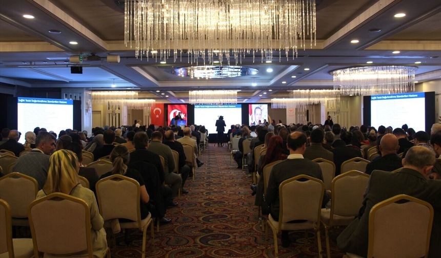 Antalya'da acil durumlarda hastane verimliliğinin sürdürülmesine yönelik eğitim düzenlendi