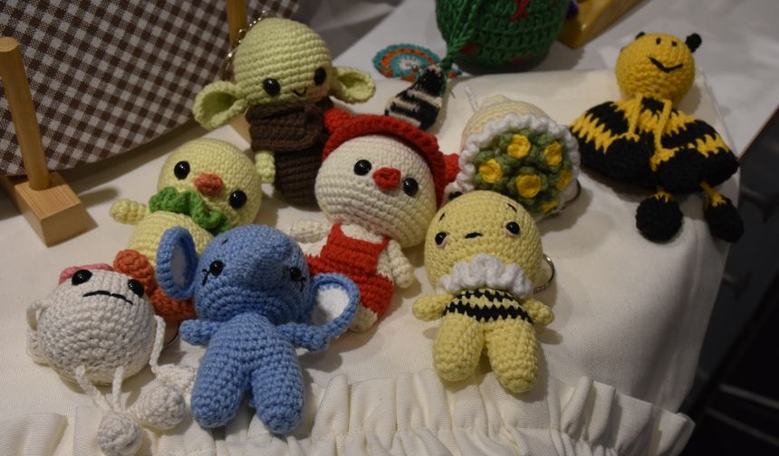 Trabzon'da kadınlar ürettikleri ürünlerin tanıtım ve satışını da kendileri yapıyor