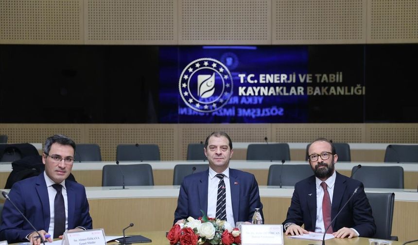 YEKA RES-2025 yarışmalarının sözleşmeleri imzalandı