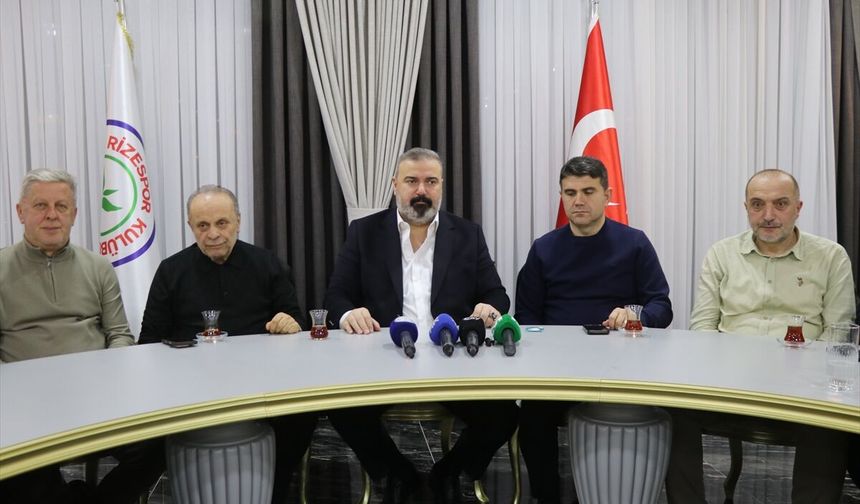 Çaykur Rizespor Kulübü Başkan İbrahim Turgut, basınla bir araya geldi: