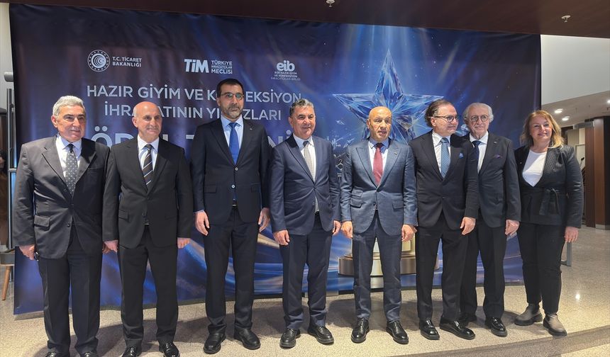 Ege'de en fazla hazır giyim ihracatı yapan firmalar ödüllendirildi