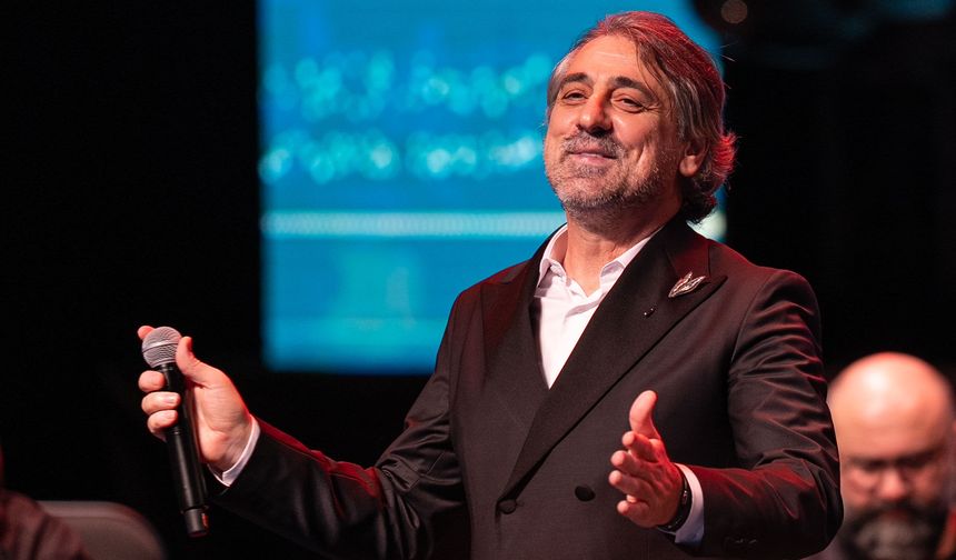 'Külliye'de Ramazan' etkinliklerinde Ömer Karaoğlu ve Eşref Ziya konser verdi