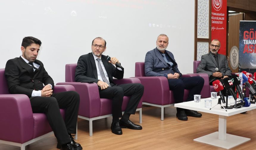 Sağlık Bakan Yardımcısı Okumuş, Afyonkarahisar'da kısa film gösterimine katıldı