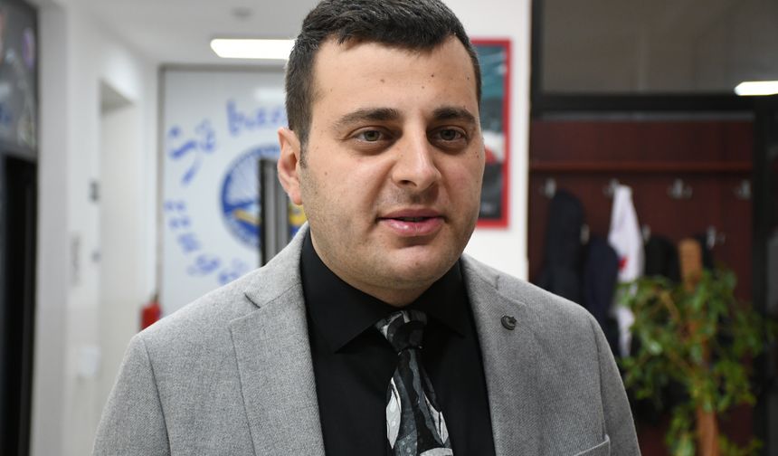 Yunus Emre Enstitüsü Tiran'da ebru, kat'ı, tezhip ve minyatür sanatlarını tanıttı