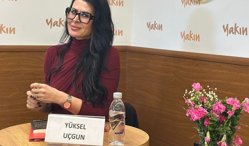 İLK KİTAP, İLK İMZA: Yüksel Uçgun Okurlarıyla Buluştu