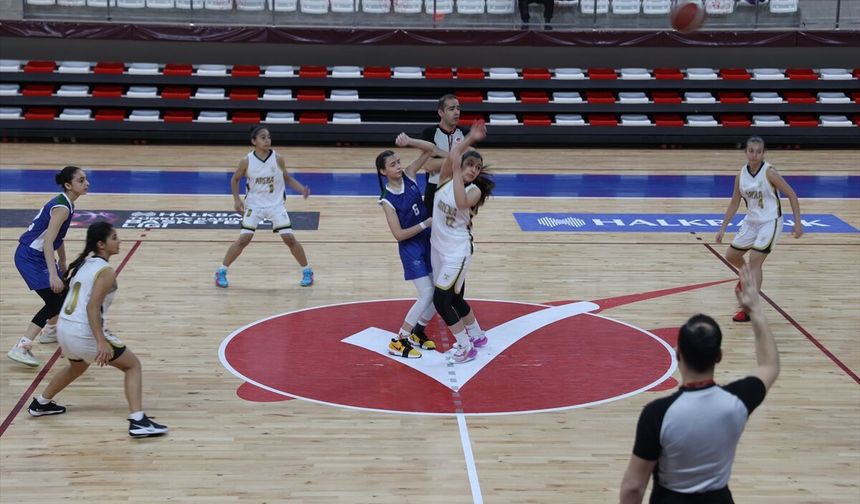 Basketbol: 14 Yaş Altı Kızlar Anadolu Şampiyonası
