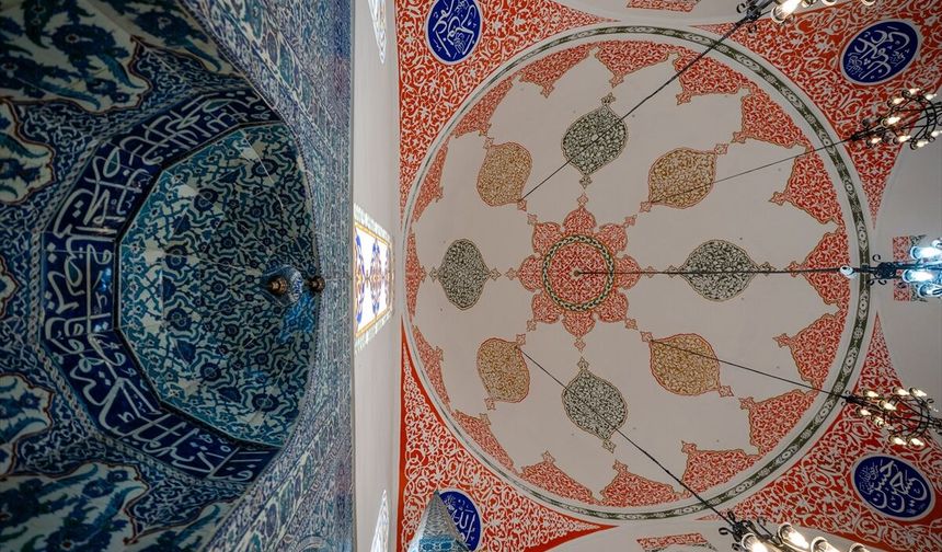 İSTANBUL'UN SELATİN CAMİLERİ - Çinileriyle öne çıkan sultan eseri: Çinili Cami