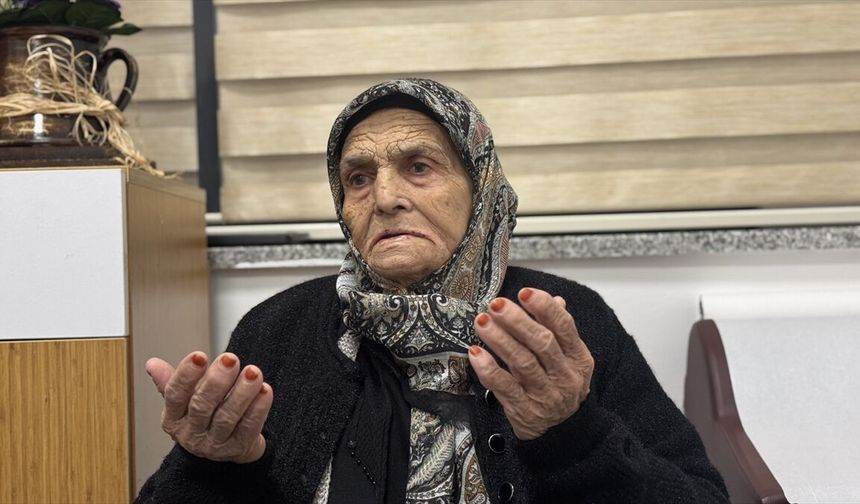 Konya'da 87 yaşındaki hastanın kalp kapağı küçük kesiyle yapılan ameliyatla değiştirildi