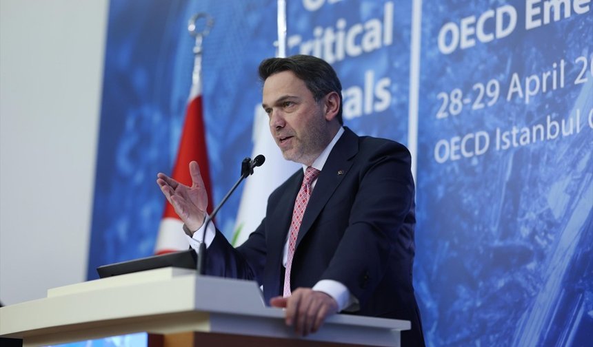 Enerji Bakanı Bayraktar, OECD Kritik Mineraller Forumu'nda konuştu: