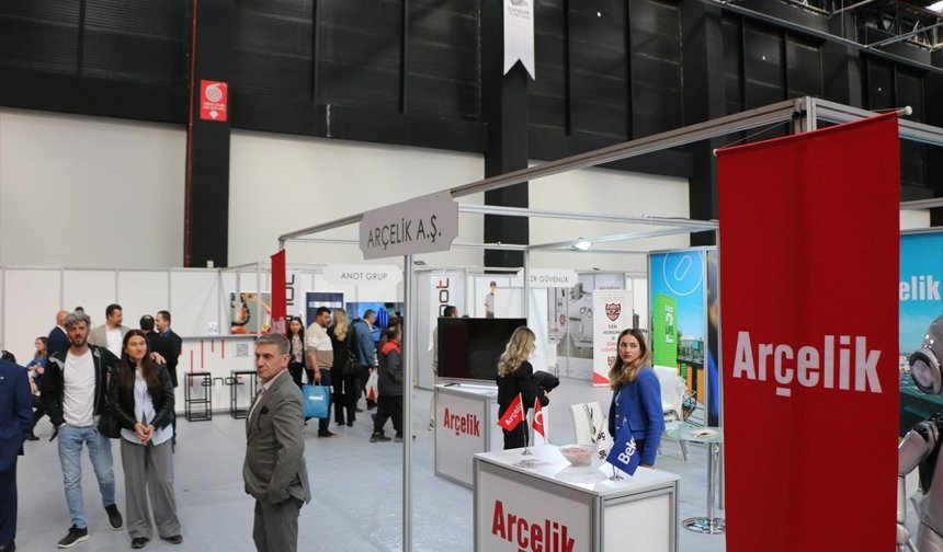 Eskişehir'de Mesleki ve Teknik Eğitim İstihdam Fuarı açıldı