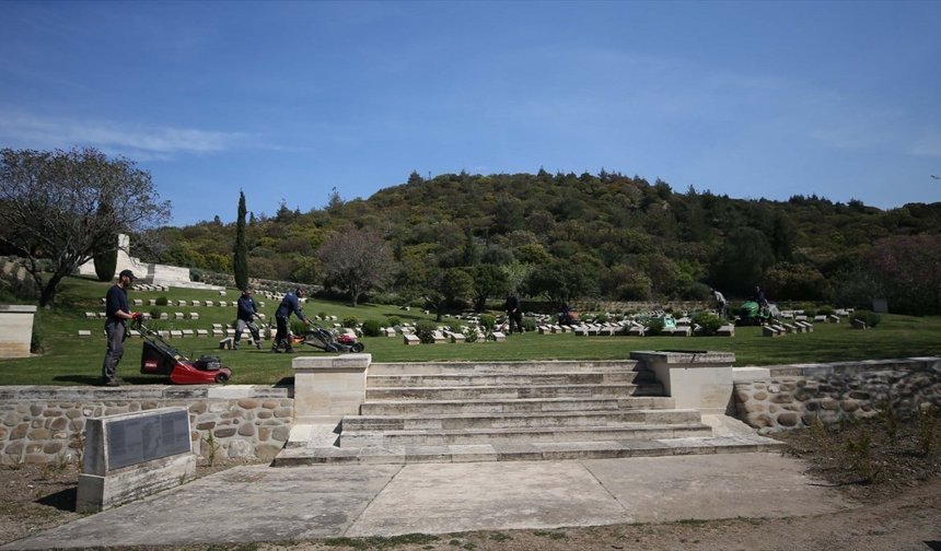 Gelibolu Yarımadası'ndaki yabancı ülkelerin anıt ve mezarlıkları 111. yıl törenlerine hazırlanıyor