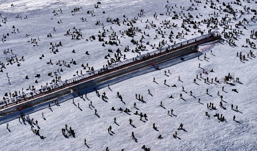 GRAFİKLİ - Erciyes'te sezon kapanmadan tüm zamanların ziyaretçi rekoruna ulaşıldı