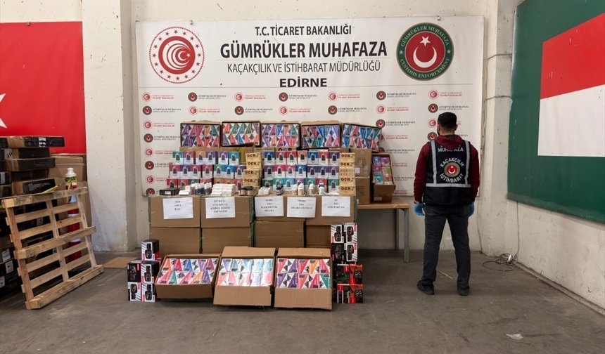 Gümrük Muhafaza ekipleri Kapıkule'de 33,2 milyon liralık kaçak eşyaya el koydu