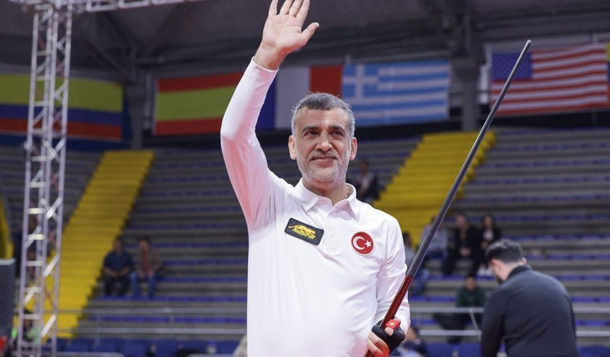 Milli bilardocu Tayfun Taşdemir, Kolombiya'da bronz madalya kazandı