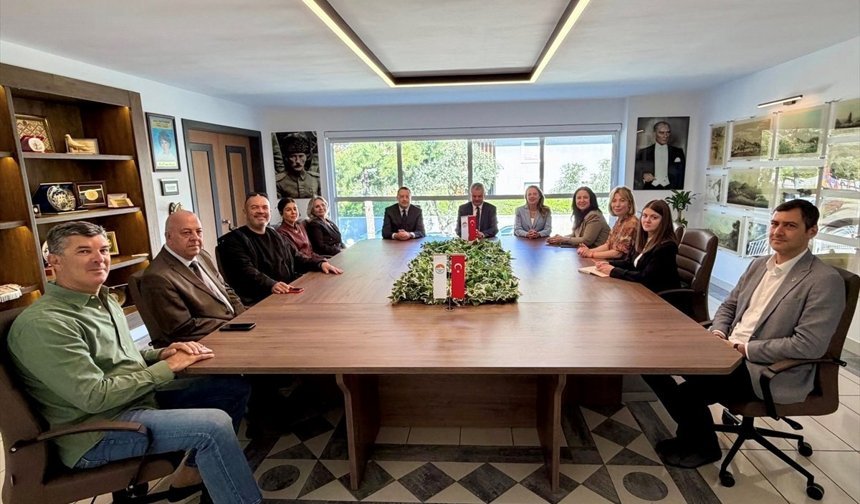 Moldova'nın Ankara Büyükelçisi Serebrian'dan Marmaris Ticaret Odasına ziyaret