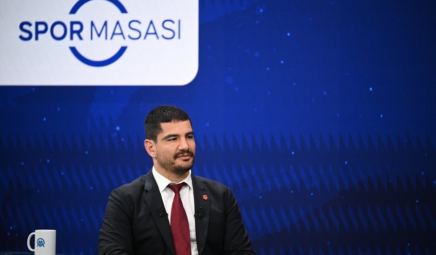 Rıza Kayaalp ve Taha Akgül, AA Spor Masası'na konuk oldu (2)