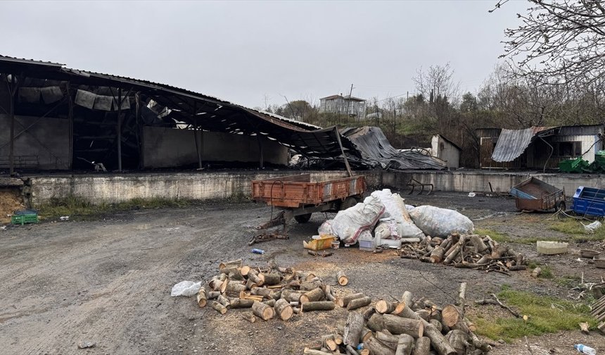 Samsun'da depoda çıkan yangın söndürüldü