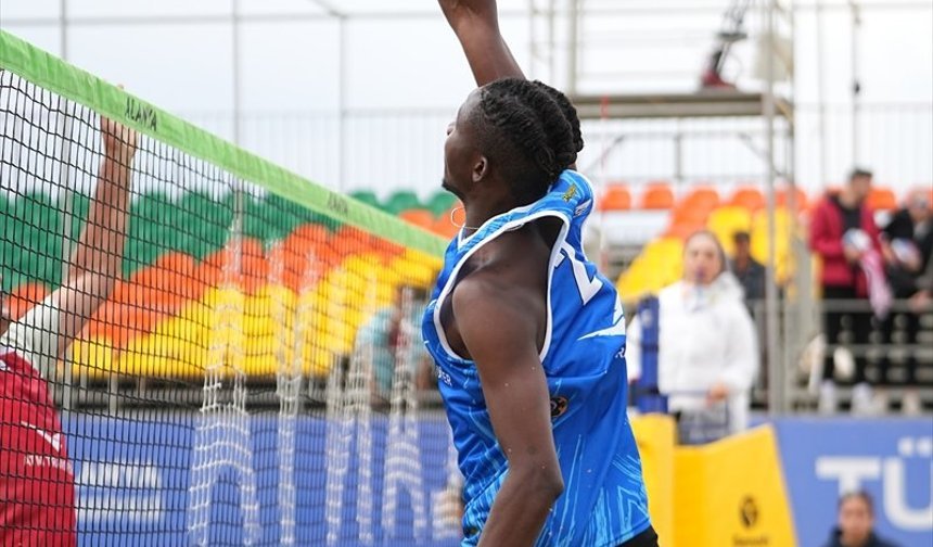 Uluslararası Bioderma Pro Beach Tour Alanya Grand Slam Şampiyonası, Alanya'da başladı.