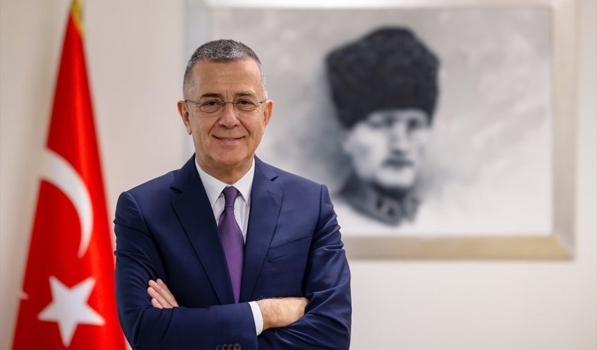 Yeditepe Üniversitesi Rektörü Durman'dan gençlere kariyer tavsiyeleri