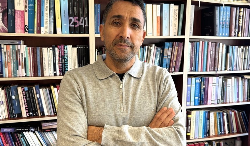 Büyük Türk düşünürü Yunus Emre vefatının 705. yılında anılıyor