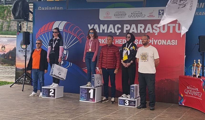 Gaziantep'te düzenlenen Türkiye Yamaç Paraşütü Hedef Yarışması sona erdi
