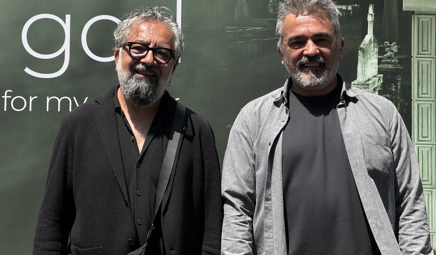 'Thank You God for My Spoiler' belgeselinin özel gösterimi yapıldı